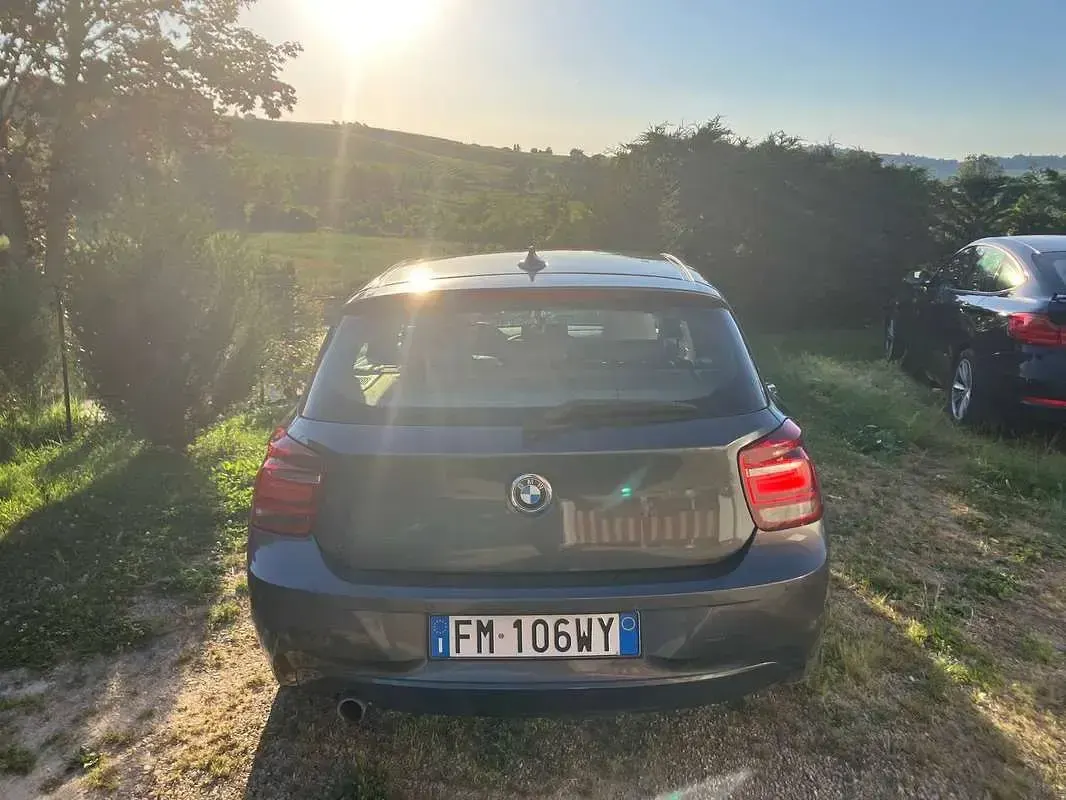 Usata BMW 120 184 CV (135 kW) 2012 Grigio Utilitaria