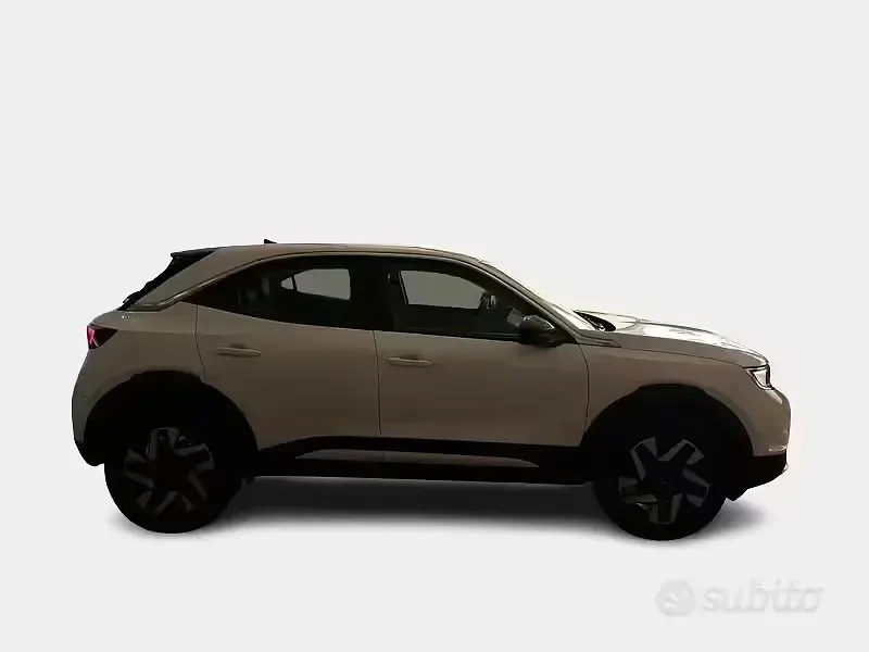 Usata Opel Mokka Elegance 110 CV (80 kW) 2023 Bianco SUV