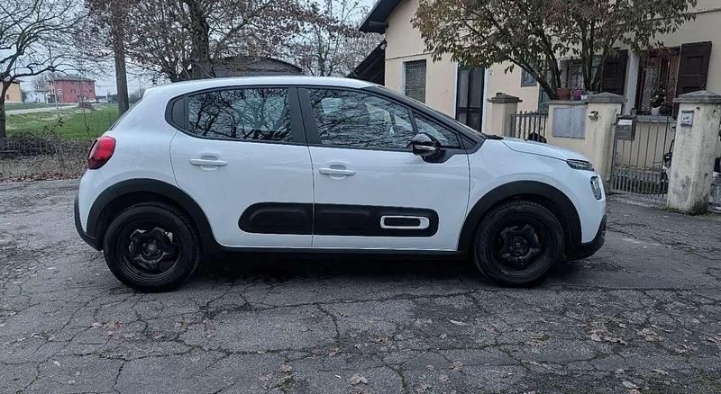 Usata Citroën C3 102 CV (75 kW) 2023 Utilitaria