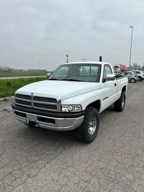 Usata Dodge Ram 223 CV (164 kW) 1996 Bianco Pick-up