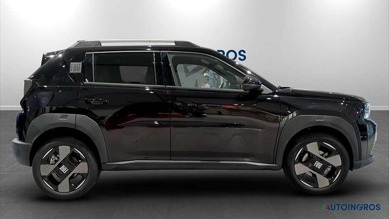 Nuova Fiat Grande Panda La Prima 101 CV (74 kW) 2026 Nero Utilitaria