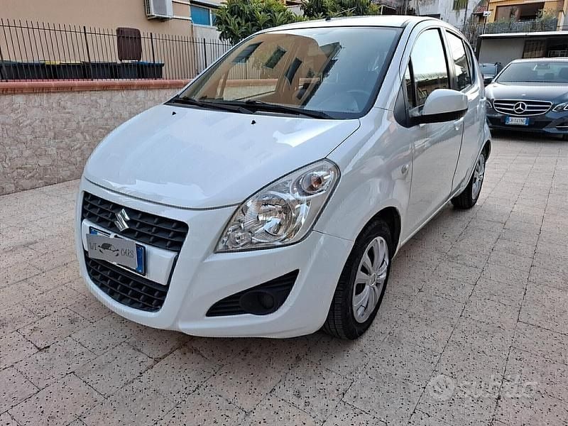 Usata Suzuki Splash Style 68 CV (50 kW) 2014 Bianco Utilitaria