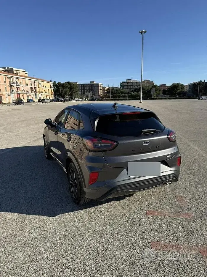 Usata Ford Puma ST-Line 125 CV (91 kW) 2022 Grigio SUV