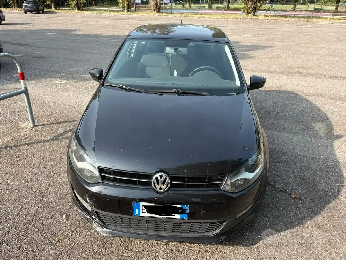 Usata VW Polo Comfortline 86 CV (63 kW) 2013 Nero Utilitaria