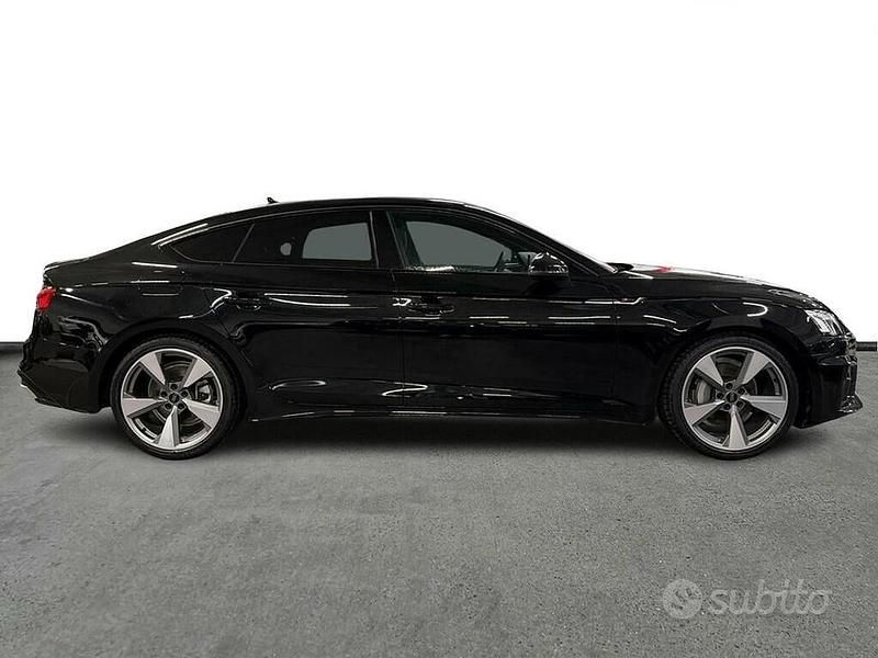 Nuova Audi A5 Sportback S-Line 204 CV (150 kW) 2025 Nero Utilitaria
