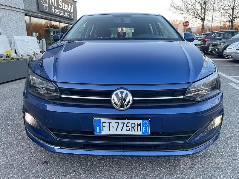 Usata VW Polo Comfortline 75 CV (55 kW) 2018 Blu Utilitaria