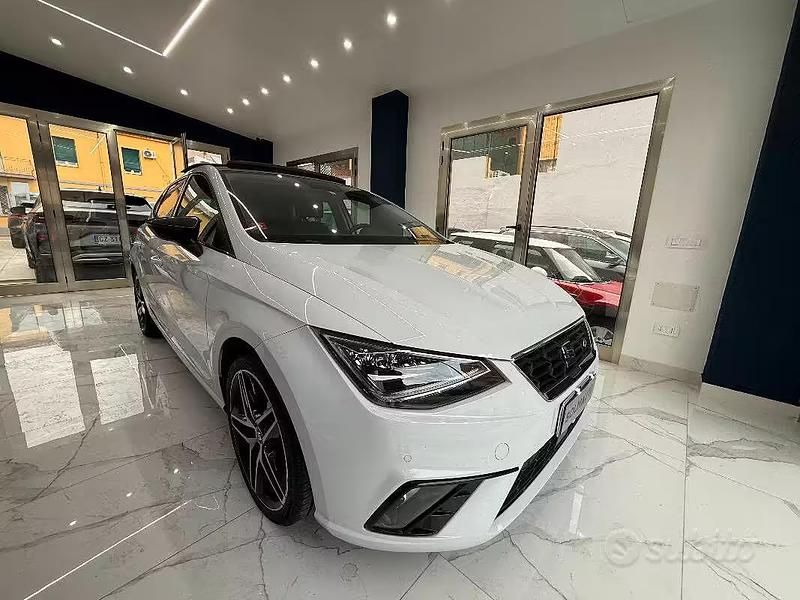 Usata Seat Ibiza FR 116 CV (85 kW) 2018 Bianco Utilitaria