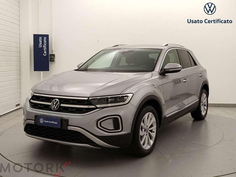 Usata VW T-Roc Style 116 CV (85 kW) 2023 Argento SUV