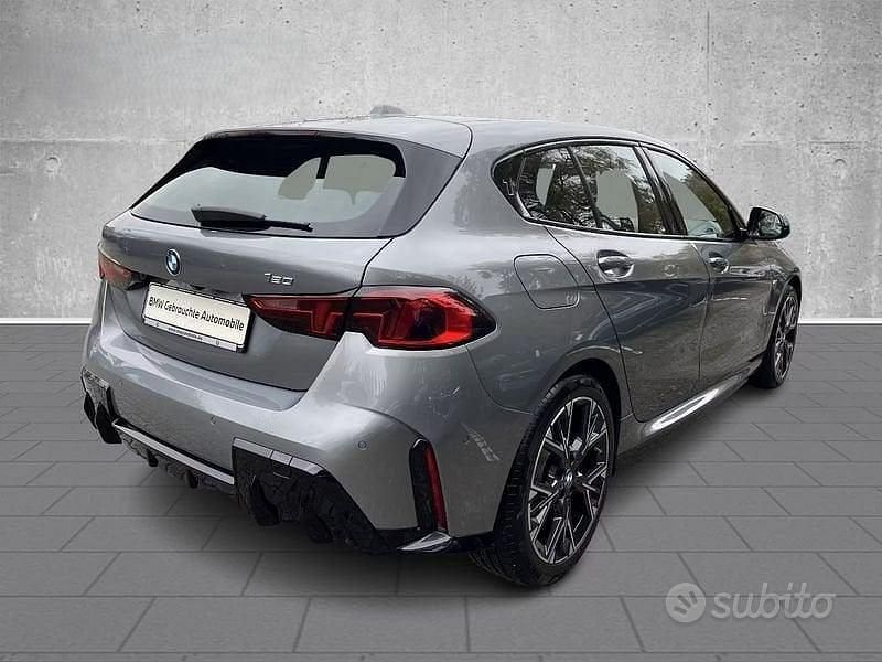 Usata BMW 120 M Sport 156 CV (114 kW) 2025 Grigio Utilitaria