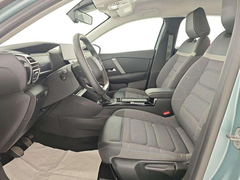 Usata Citroën C4 Feel 131 CV (96 kW) 2022 Verde Utilitaria