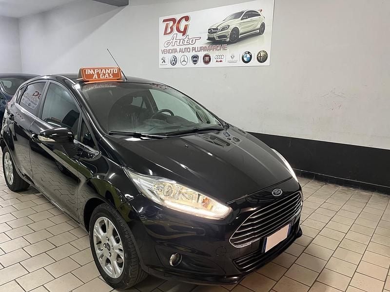Usata Ford Fiesta Titanium 95 CV (69 kW) 2016 Nero Berlina