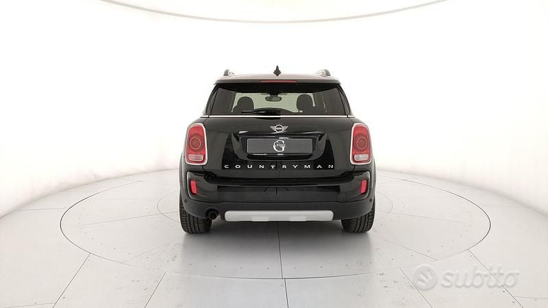 Usata Mini Countryman 116 CV (85 kW) 2019 Nero SUV