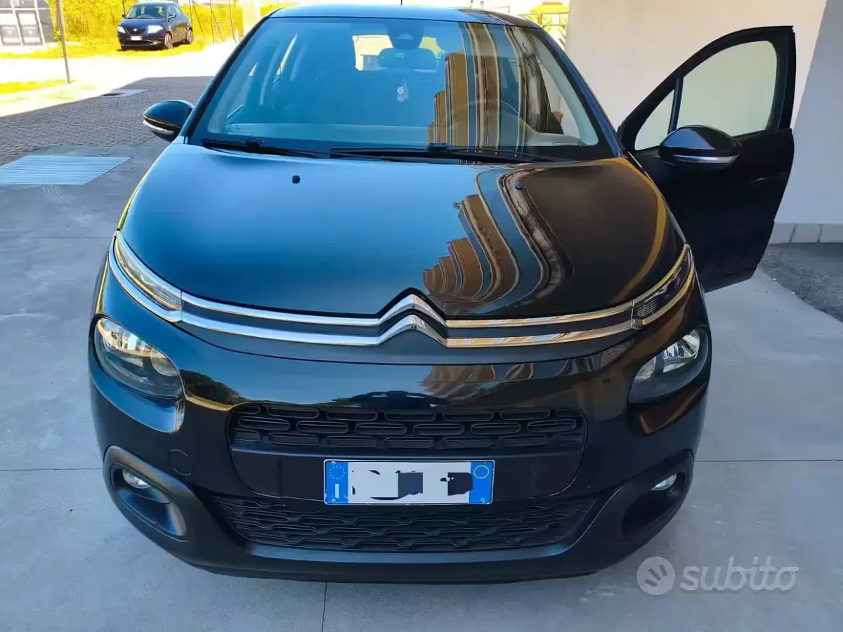 Usata Citroën C3 Shine 82 CV (60 kW) 2018 Nero Utilitaria