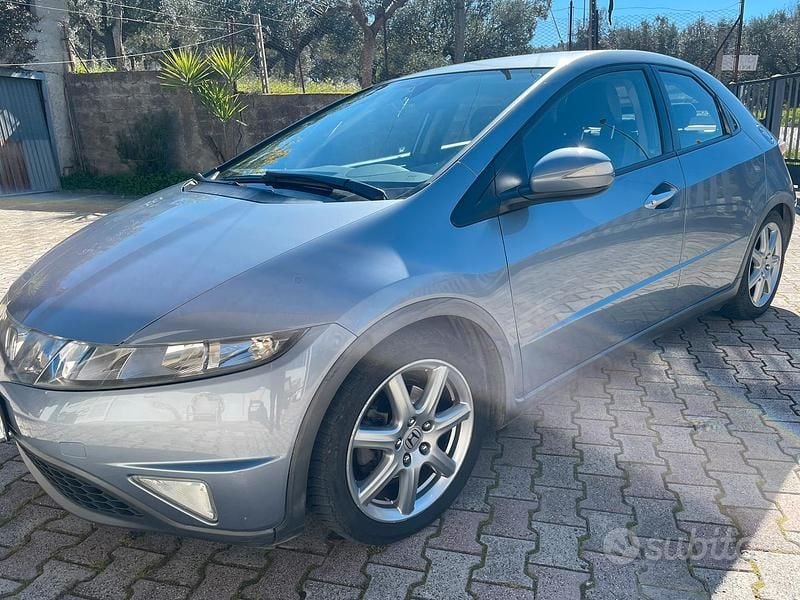 Usata Honda Civic 2008 Grigio Coupé