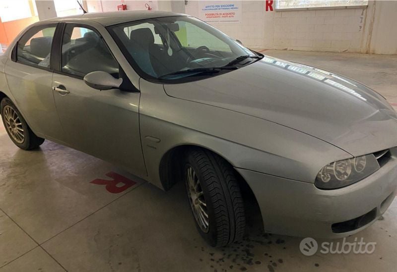 Usata Alfa Romeo 156 140 CV (102 kW) 2005 Berlina