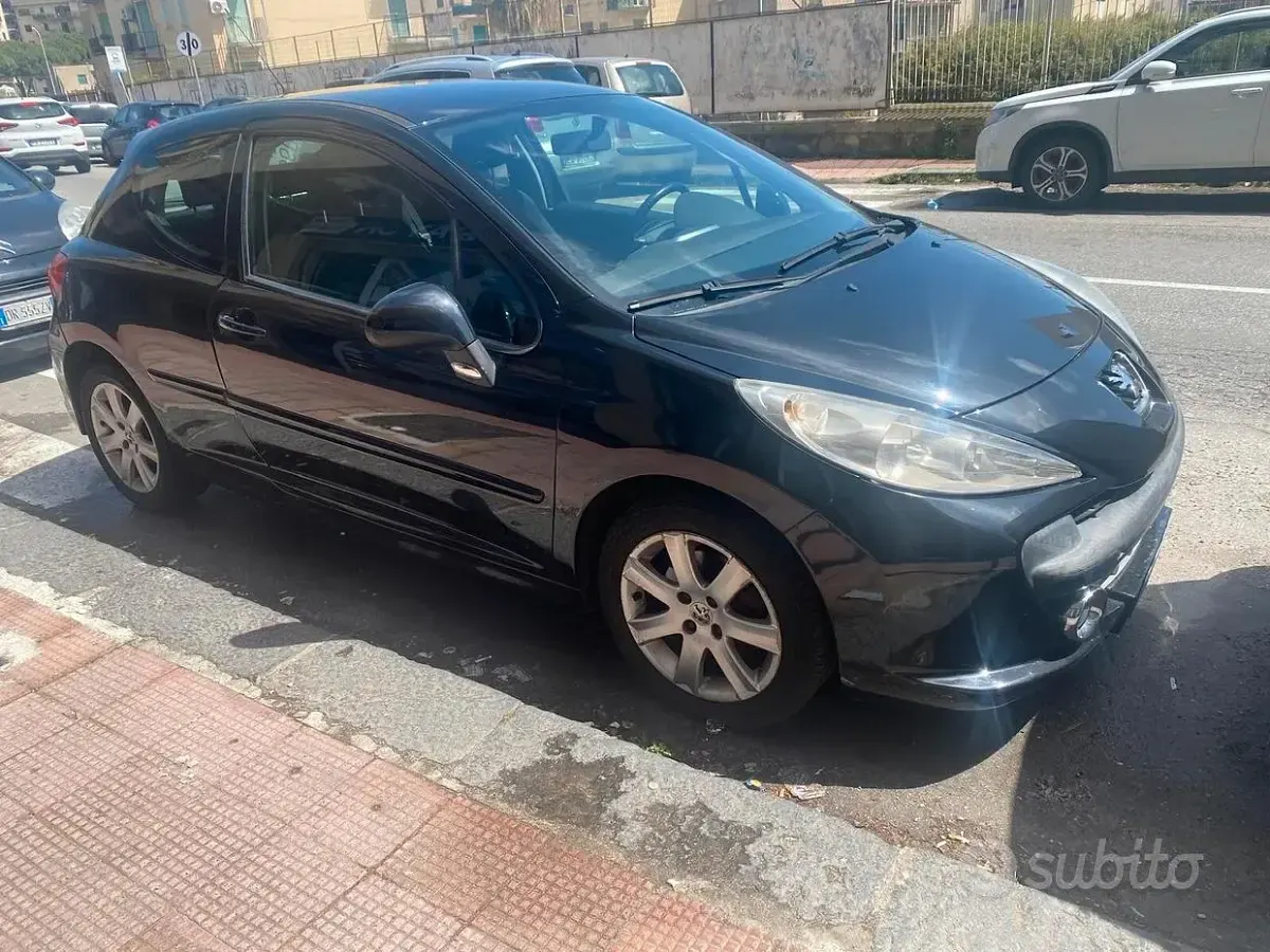 Usata Peugeot 207 90 CV (66 kW) 2009 Nero Berlina