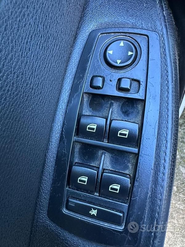 Usata BMW X3 Efficient Dynamics 176 CV (129 kW) 2008 Nero SUV