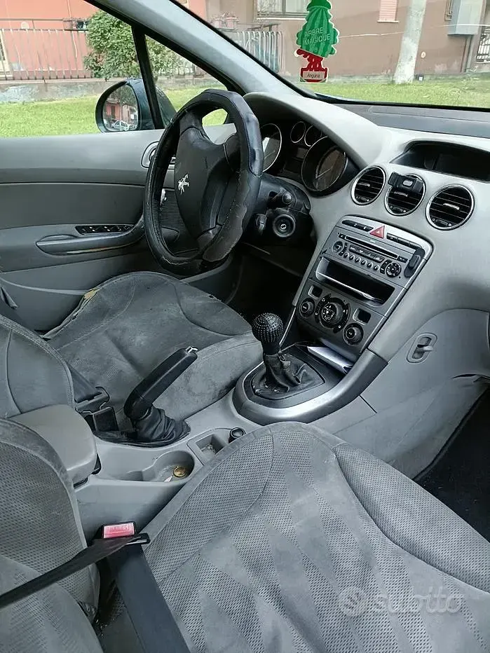 Usata Peugeot 308 90 CV (66 kW) 2007 Grigio Utilitaria