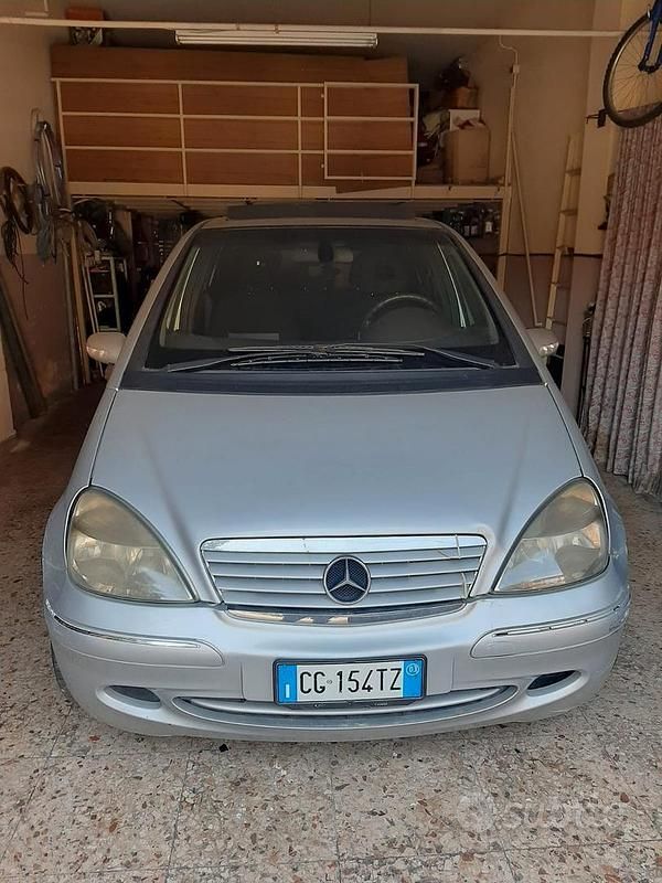 Usata Mercedes 170 2001 Grigio Monovolume