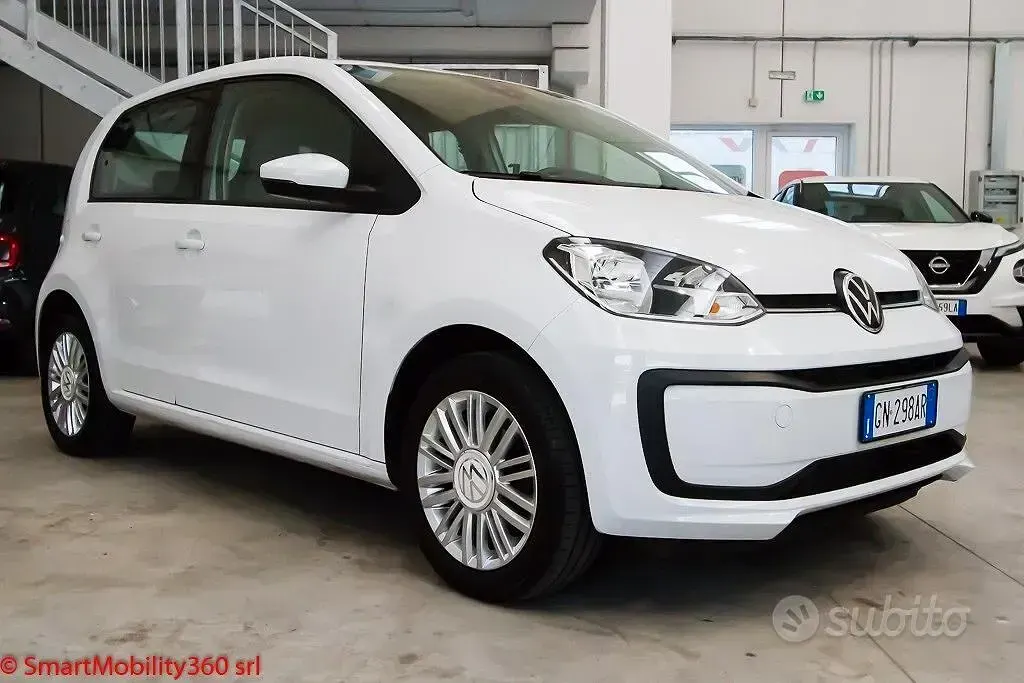 Usata VW up! Move 65 CV (47 kW) 2023 Bianco Utilitaria