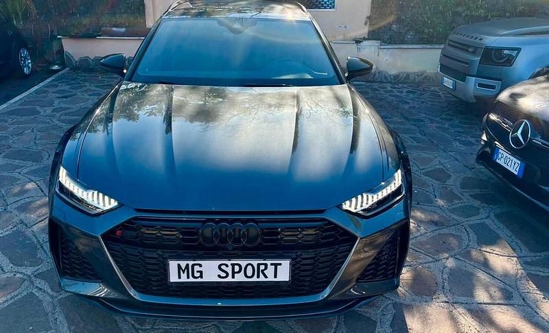 Usata Audi RS6 600 CV (441 kW) 2021 Grigio Station wagon