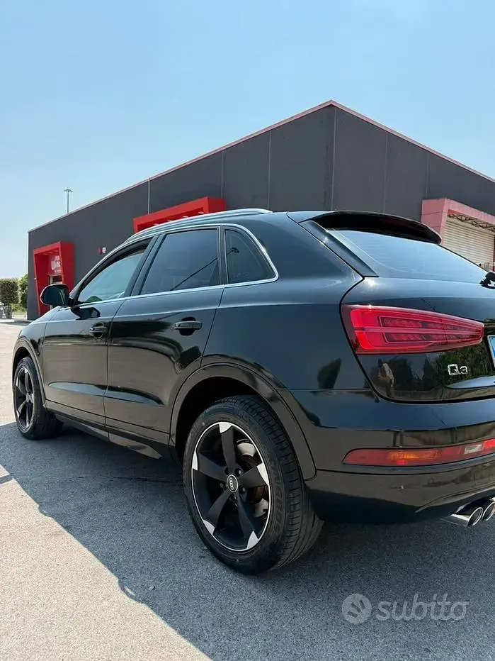 Usata Audi Q3 Premium 150 CV (110 kW) 2016 Nero SUV