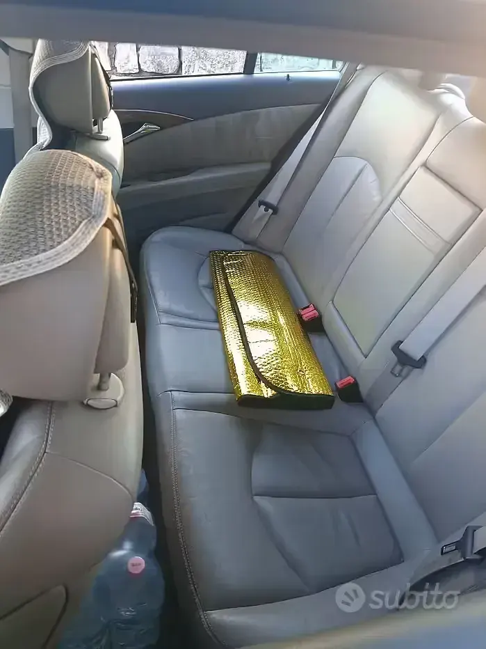 Usata Mercedes E220 170 CV (125 kW) 2005 Nero Berlina