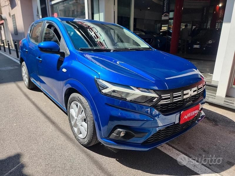 Usata Dacia Sandero Comfort 90 CV (66 kW) 2023 Blu Berlina