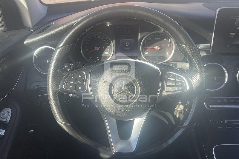 Usata Mercedes GLC250 Executive 203 CV (149 kW) 2015 Blu SUV