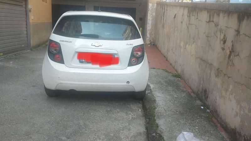 Usata Chevrolet Aveo LTZ 101 CV (74 kW) 2011 Bianco Berlina