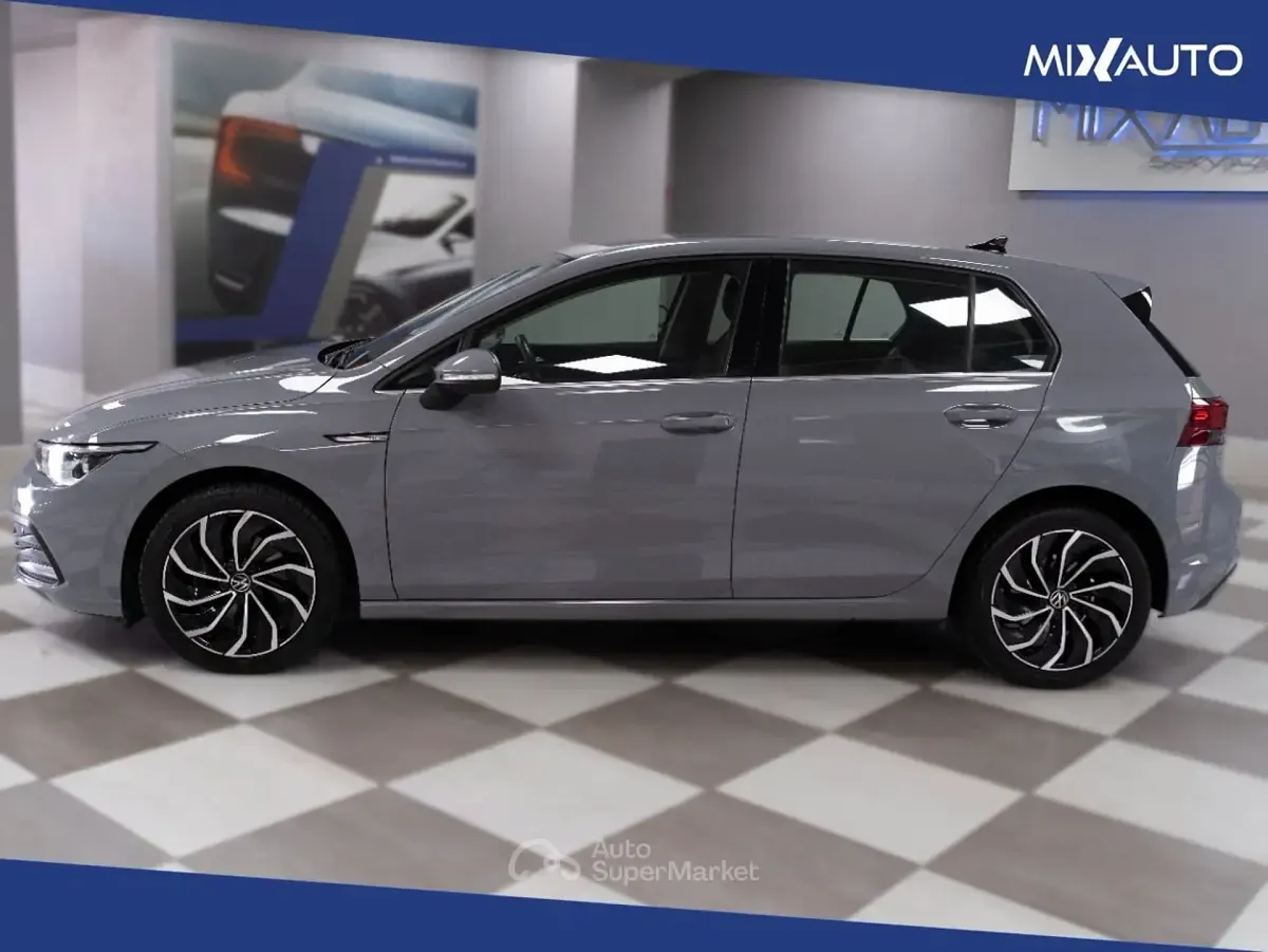 Occasion VW Golf VIII Style 116 ch (85 kW) 2022 Gris Berline