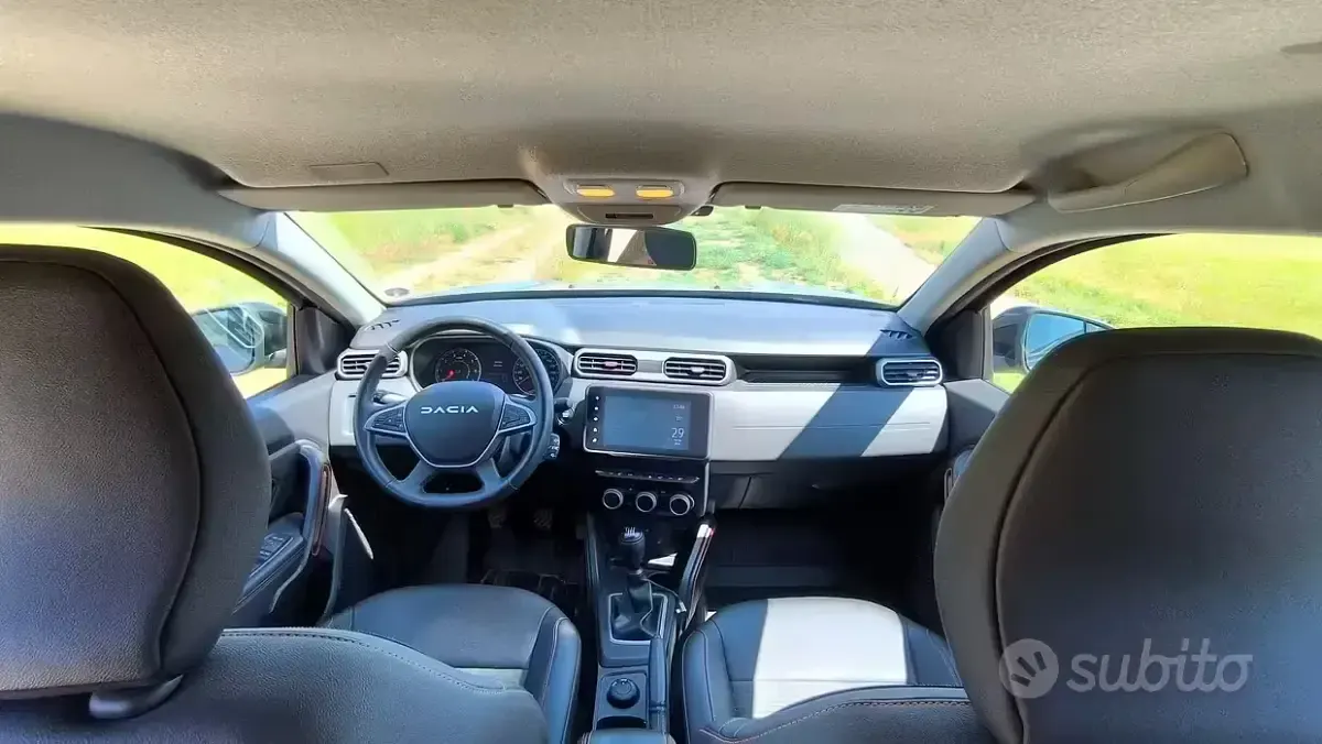 Usata Dacia Duster Extreme 116 CV (85 kW) 2023 Grigio SUV