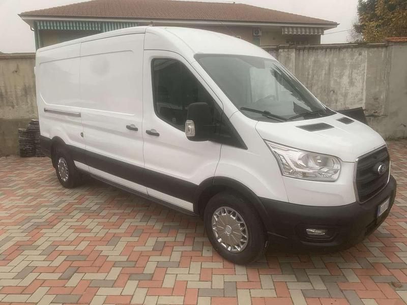 Usata Ford E-Transit Trend 125 kW (170 CV) 2021 Bianco Furgone