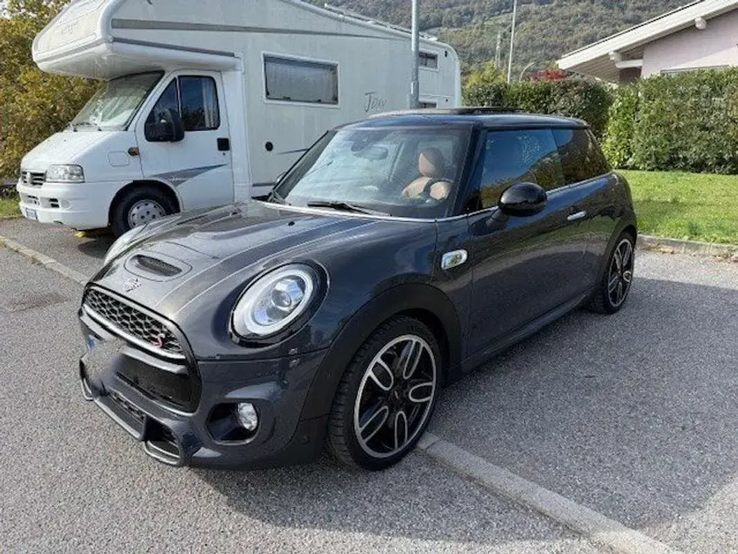 Usata Mini Cooper S Hype 192 CV (141 kW) 2018 Grigio Utilitaria