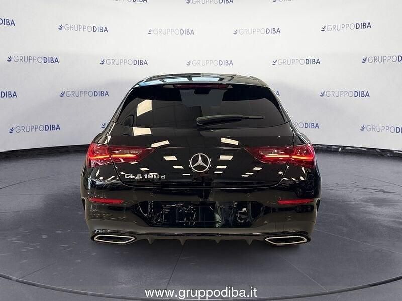 Usata Mercedes CLA180 Shooting Brake Advanced Plus 116 CV (85 kW) 2023 Nero Station wagon