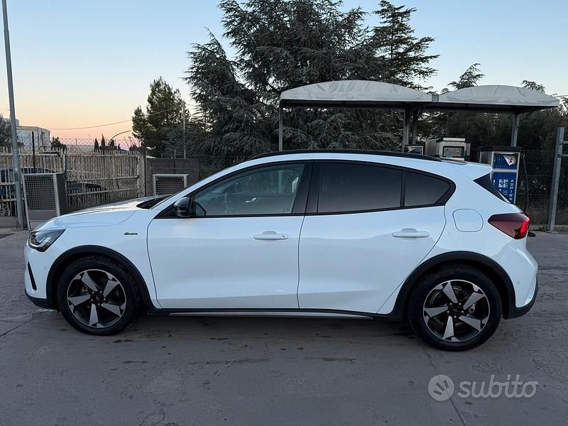 Usata Ford Focus Active X 2024 Bianco Berlina