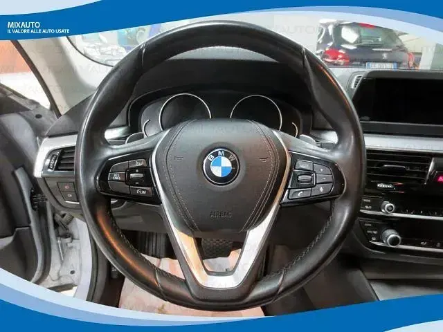 Usata BMW 530 272 CV (200 kW) 2018 Argento Station wagon