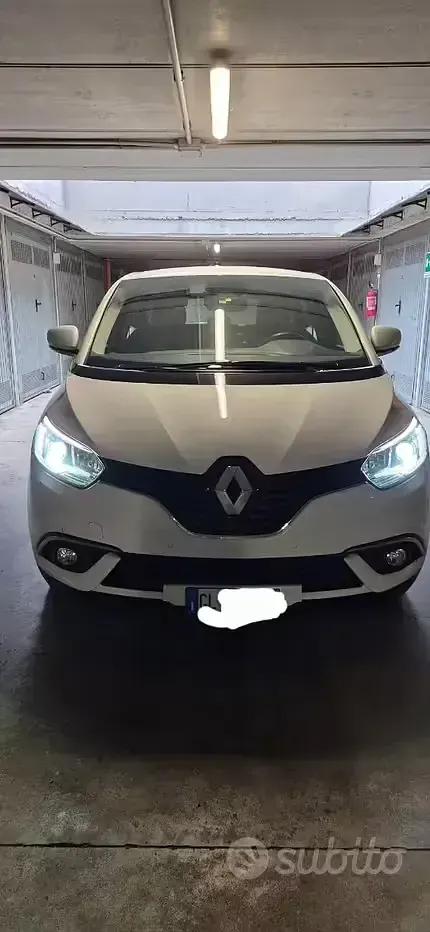 Usata Renault Scénic IV 116 CV (85 kW) 2018 Bianco Monovolume