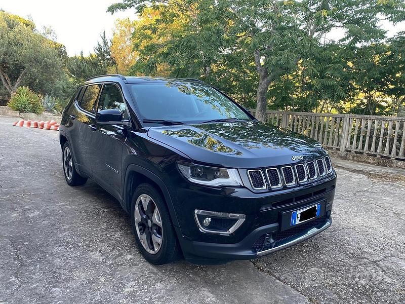 Usata Jeep Compass 120 CV (88 kW) 2019 Nero SUV