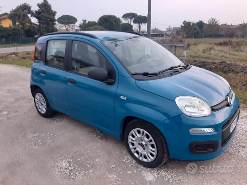 Usata Fiat Panda Pop 2015 Blu Utilitaria