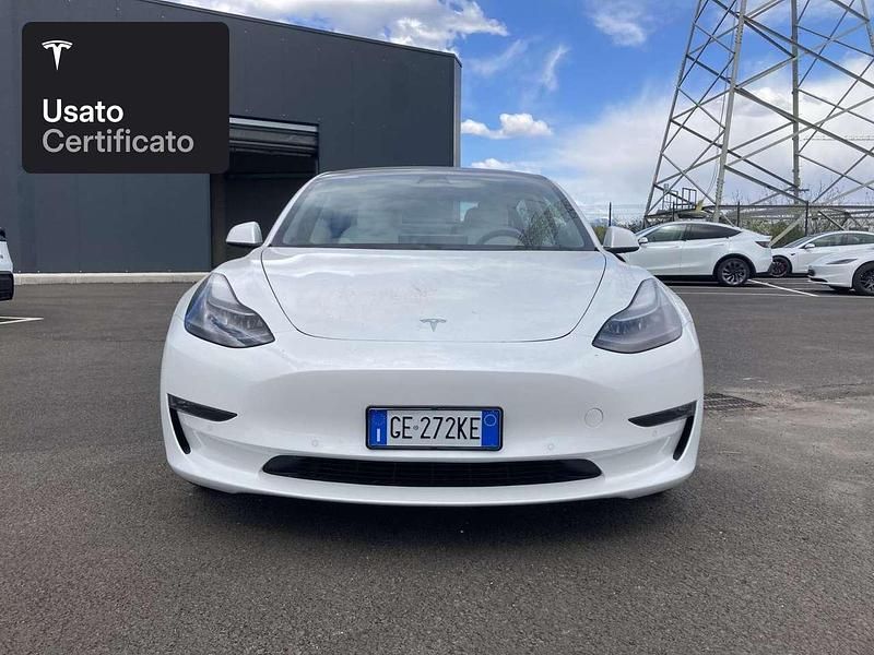 Usata Tesla Model 3 Long Range AWD 324 kW (441 CV) 2021 Pearl white multicoat Berlina