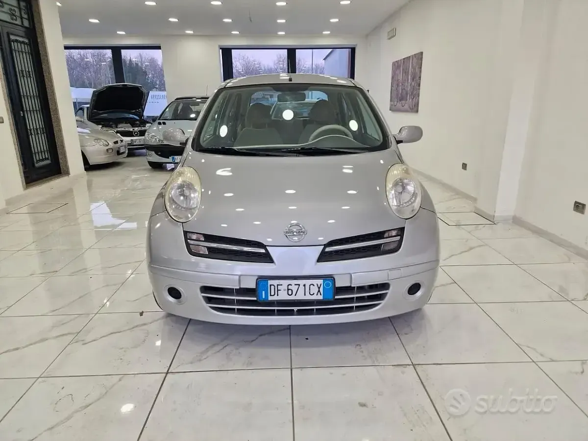 Usata Nissan Micra 80 CV (58 kW) 2007 Grigio Utilitaria