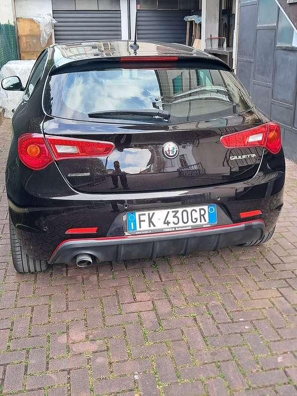 Usata Alfa Romeo Giulietta Super 120 CV (88 kW) 2017 Utilitaria