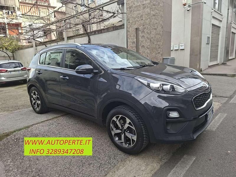 Usata Kia Sportage 126 CV (92 kW) 2020 Grigio SUV