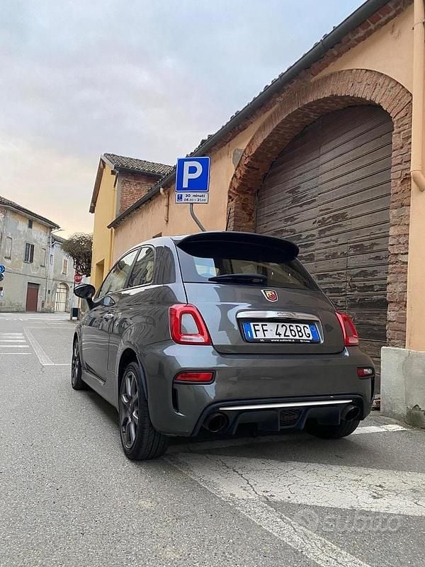 Usata Abarth 595 140 CV (102 kW) 2016 Grigio