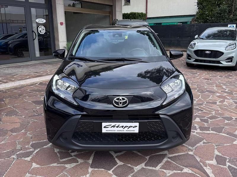 Usata Toyota Aygo X Active 72 CV (52 kW) 2022 Nero SUV