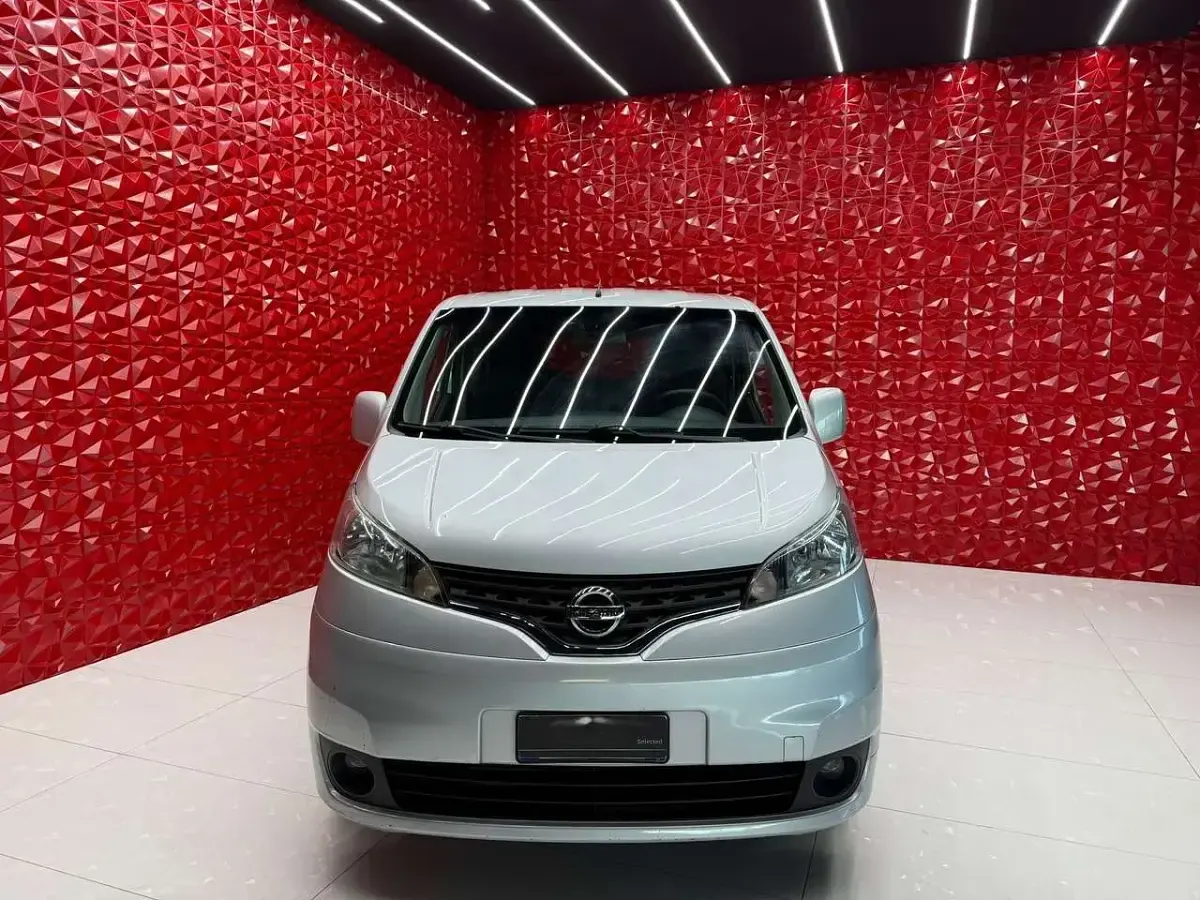 Usata Nissan NV200 150 CV (110 kW) 2013 Grigio Monovolume