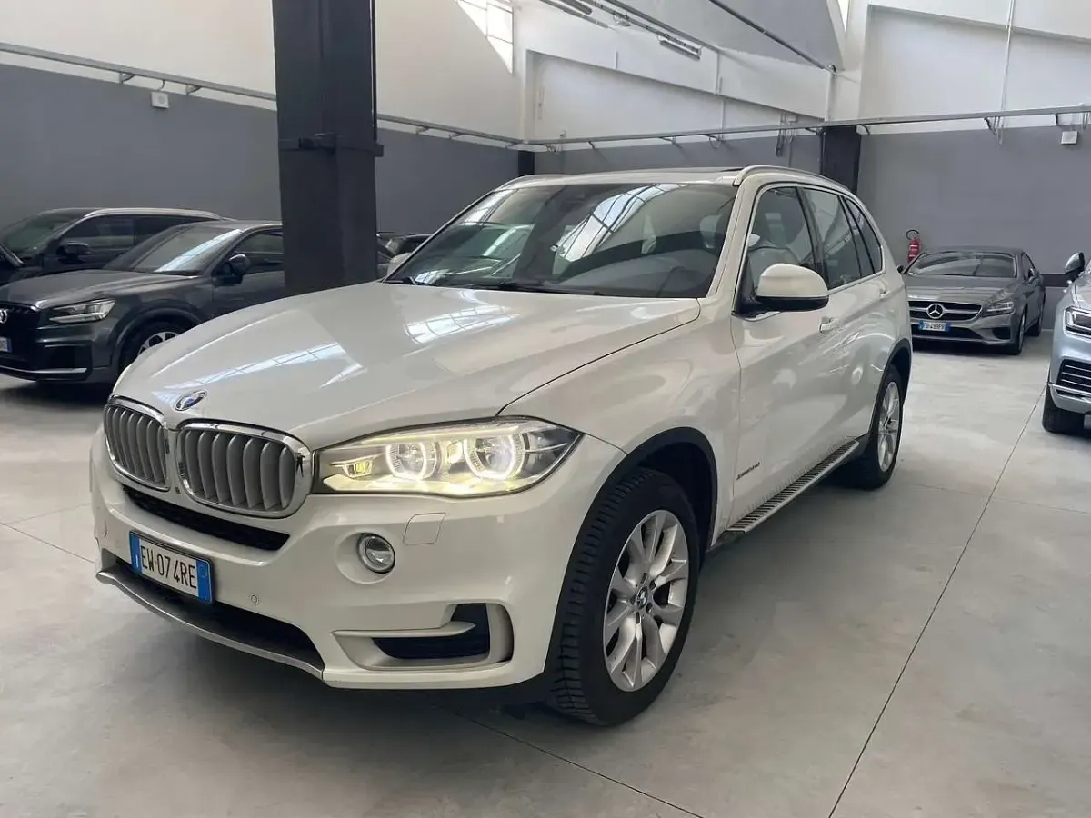 Usata BMW X5 258 CV (189 kW) 2014 Bianco SUV