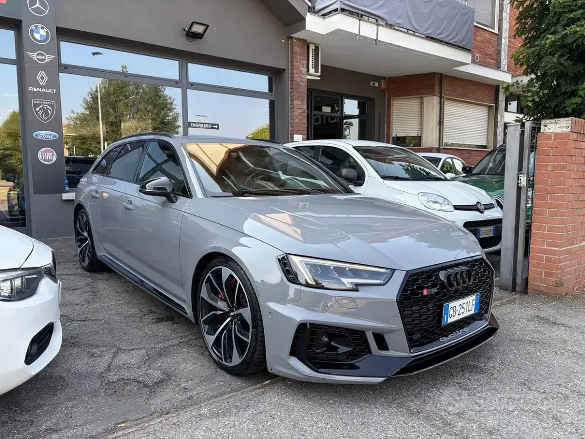 Usata Audi RS4 450 CV (330 kW) 2019 Grigio Station wagon