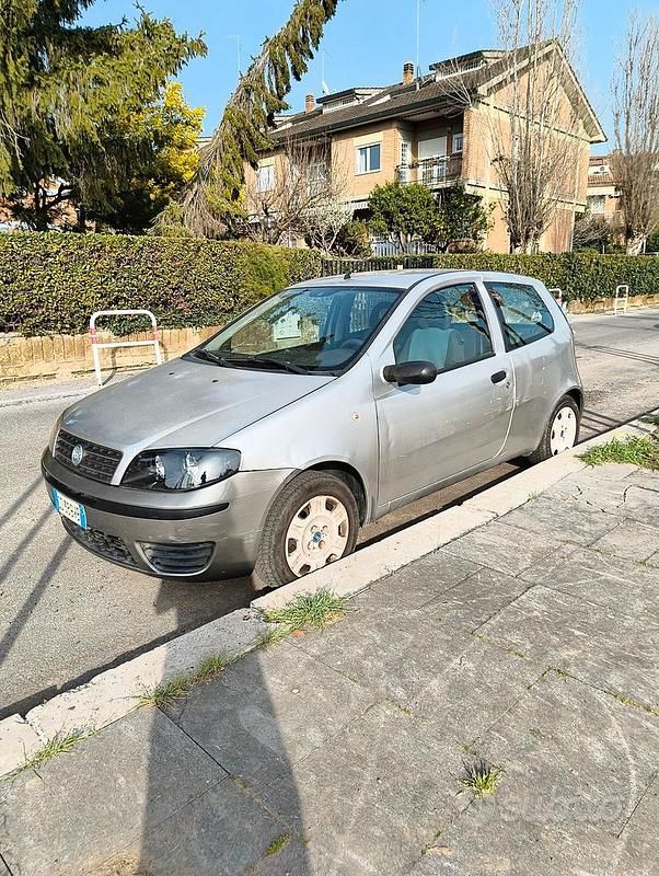Usata Fiat Punto 2005 Utilitaria